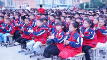 智慧问答网-探寻紫色衣服怎么搭配?的疑惑答案